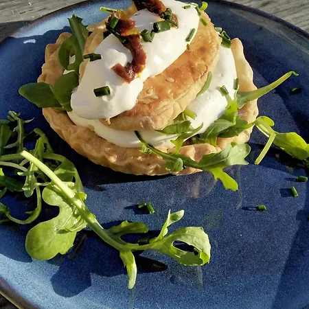 Bed and Breakfast Bleue Confortable A La Ferme Avec Petit-dejeuner - Fr-1-589-748 3*